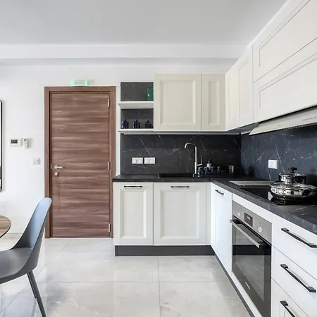 Appartement Waterfront 3br Home, With Private Balcony By 360 Estates *