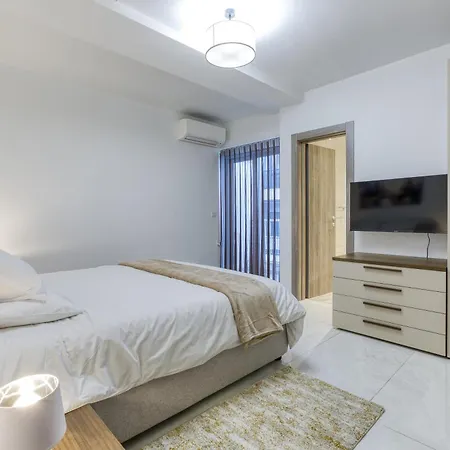 Waterfront 3br Home, With Private Balcony By 360 Estates * St Paul's Bay