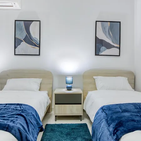 Waterfront 3br Home, With Private Balcony By 360 Estates Daire *