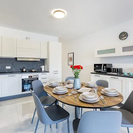 Waterfront 3br Home, With Private Balcony By 360 Estates Appartement San Pawl il-Baħar