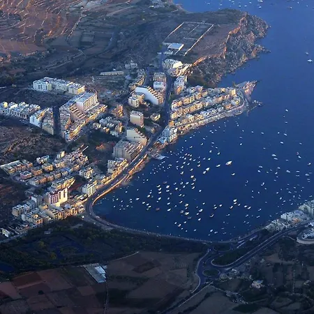 Appartement Waterfront 3br Home, With Private Balcony By 360 Estates San Pawl il-Baħar