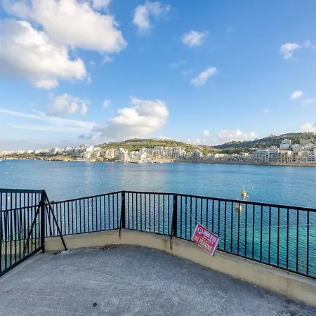 Apartment Waterfront 3br Home, With Private Balcony By 360 Estates